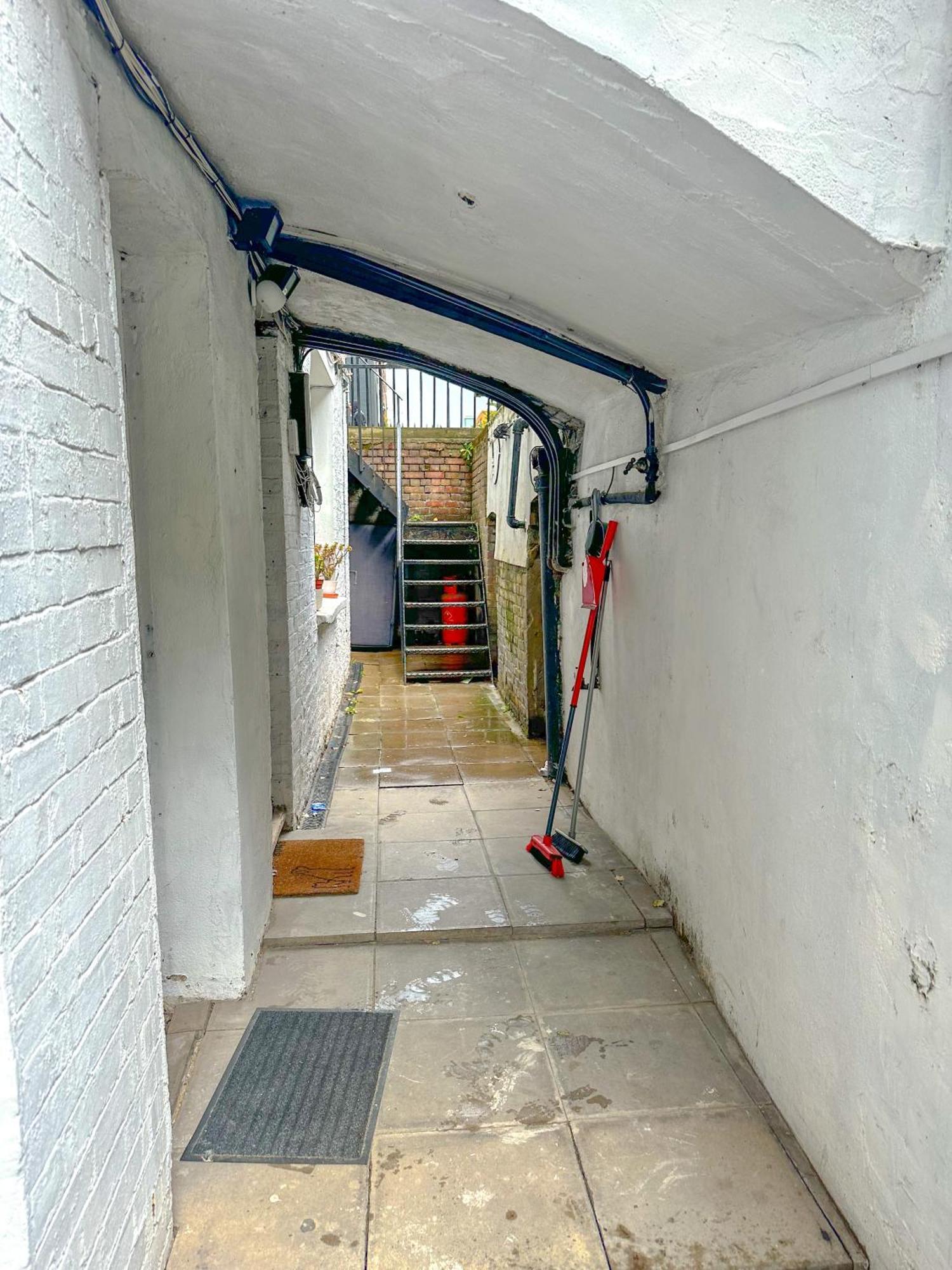 Maple Street Apartments London Exterior photo